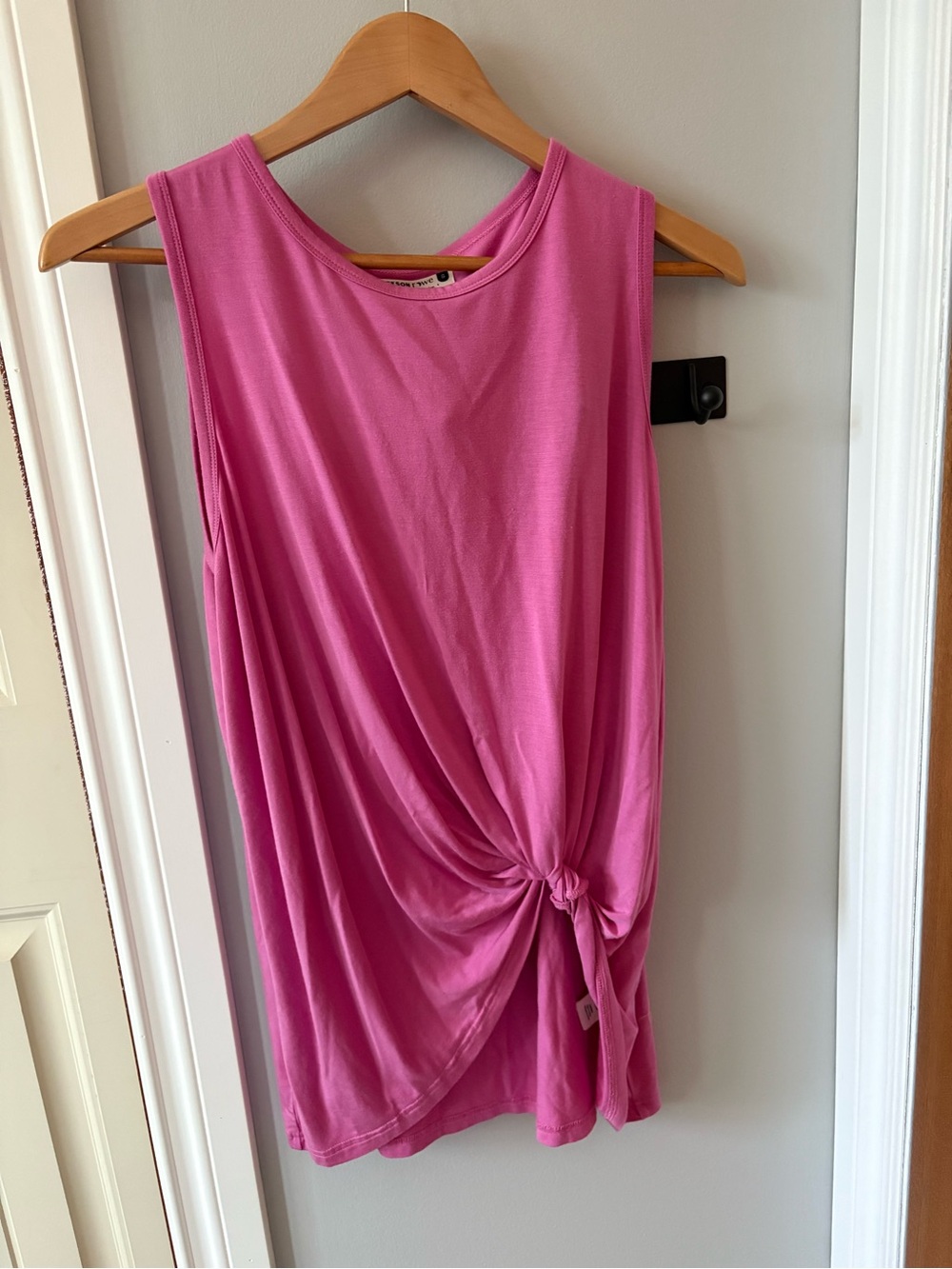 Jackson Rowe Pink Knotty Sleeveless Tank